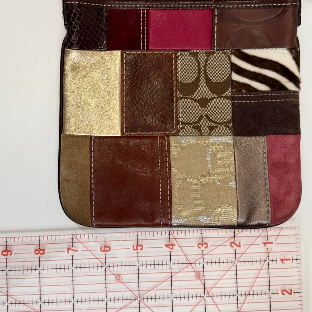 🐝 Coach Patchwork Crossbody Swingpack - Multicol… - image 11